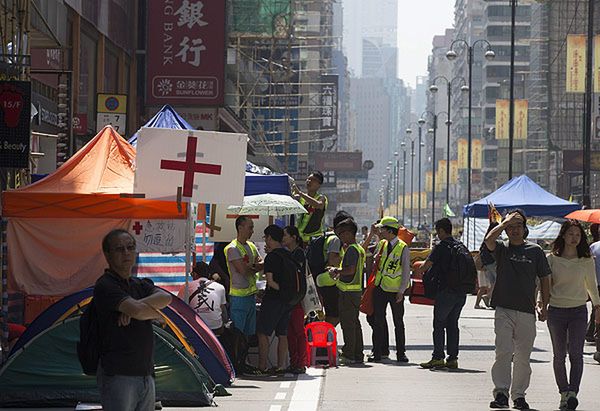 Jedna z ulic Hongkongu