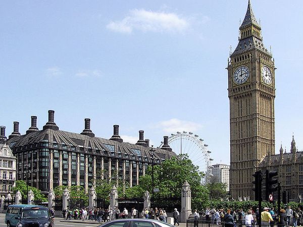 Widok na Portcullis House
