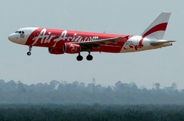 Samolot malezyjskich tanich linii lotniczych AirAsia