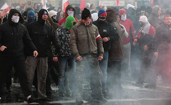Starcia w Warszawie zakłóciły obchody Święta Niepodległości