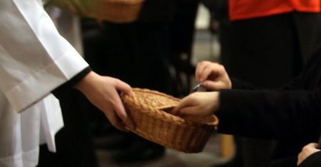 "Czy Bóg wymaga pieniędzy w zamian za życie wieczne?"