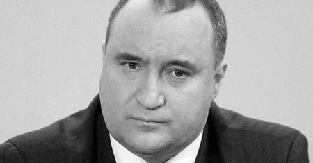 W ciele Gosiewskiego znaleziono gumowe rękawice oraz organy innej osoby