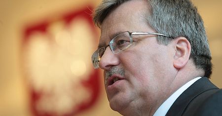 Bronisław Komorowski: nie myślmy o Smoleńsku w wymiarze partyjnym