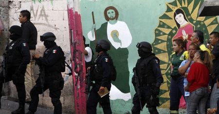 Zasadzka na konwój. 12 policjantów nie żyje