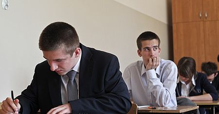 Na maturze egzamin z matematyki na poziomie rozszerzonym