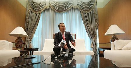 Sikorski: nikt nie proponuje bojkotu sportowego Euro 2012