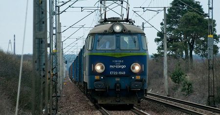 Maszyniści zgłosili ponad 100 awarii urządzeń sterowania ruchem. PKP: nie mają racji