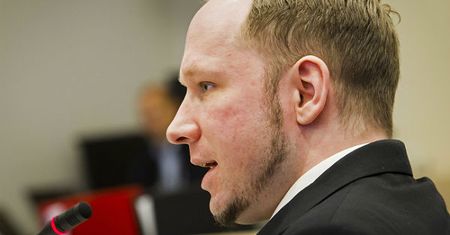 Anders Breivik grał rok na komputerze i planował ataki
