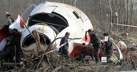 Prokuratura spyta Rosjan o wyczyszczony wrak Tu-154M