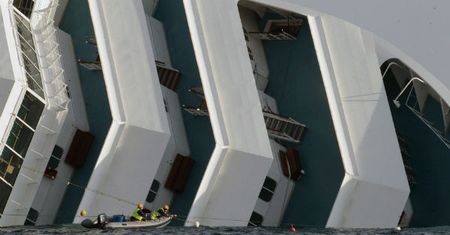 Tajemnica kobiety z mostku kapitana Concordii