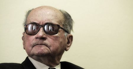 Prof. Andrzej Paczkowski: główni sprawcy pacyfikacji kopalni "Wujek" są bezkarni