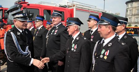 Mają małe poparcie, ale realną władzę