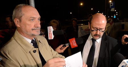 Antoni Macierewicz: błędnie zidentyfikowano sześć ofiar katastrofy smoleńskiej