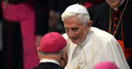 Benedykt XVI spotkał się z komisją kardynałów "detektywów"