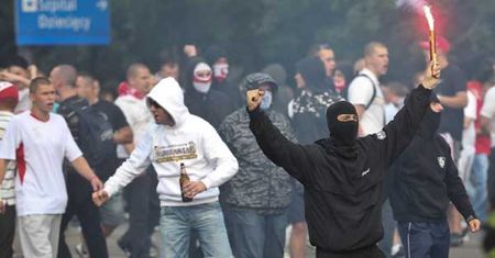 Około 180 osób zatrzymanych po zamieszkach w Warszawie