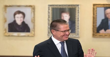 Rosja liczy na zniesienie sankcji po wygranej Trumpa