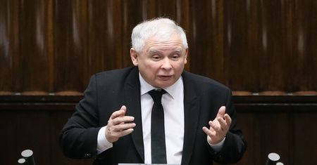 Kaczyński: mamy do czynienia z malutkimi dyktaturkami
