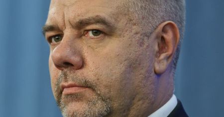 Samobójcza śmierć 16-latka i zabójstwo dzieci. Jacek Sasin oskarża Donalda Tuska