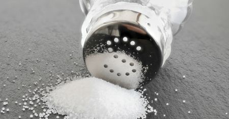 Sprzedawali sól drogową jako spożywczą i nie zostaną za to ukarani