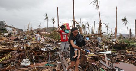 Władze Filipin: bilans ofiar tajfunu Haiyan przekroczył 5 tys.
