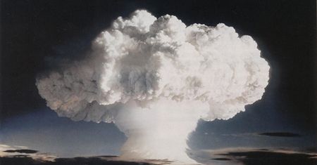Ambasador Rosji przy NATO: program Nuclear Sharing jest sprzeczny z NPT