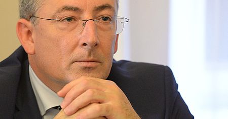 Echa "afery podsłuchowej". Bartłomiej Sienkiewicz inwigilował szefów służb specjalnych?