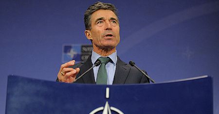 NATO ostrzega Rosję przed interwencją militarną na Ukrainie