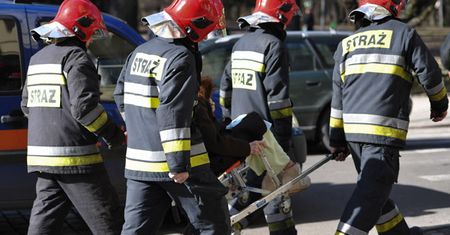 Tragedia pod Wejherowem. 11-miesięczne dziecko zginęło w płomieniach, 4-latka walczy o życie