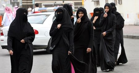 Studentka z Arabii Saudyjskiej zmarła, bo nie dopuszczono do niej ratowników-mężczyzn