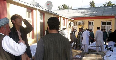 Afganistan: co najmniej 37 zabitych w zamachu samobójczym