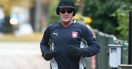 Tusk pracuje w biurze poselskim?