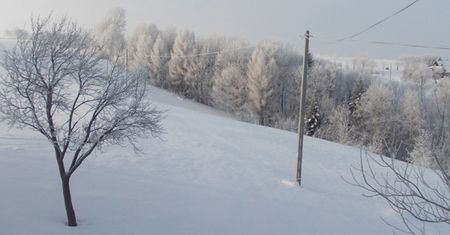 Bardzo silny wiatr na połoninach