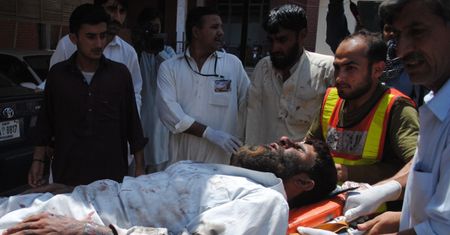 Pakistan: 15 zabitych w ataku na szyicki meczet w Peszawarze