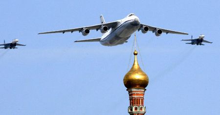Rosja wysłała do Syrii samolot z pomocą. Rosjanie zostaną nim ewakuowani do ojczyzny