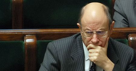 Burza po plotce o dymisji ministra Jacka Rostowskiego. "Bez niego tonęlibyśmy w bagnie"
