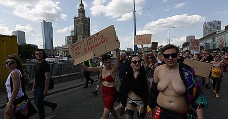 Łukasz Warzecha: po Marszu Szmat - zboczenia na scenie