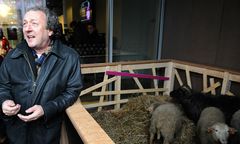 Sklonował ponad 100 zwierząt i przyjechał do Polski