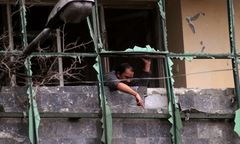 Mimo protestów USA, władze Afganistanu zwalniają z więzienia 65 osób