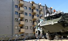 Albańczycy protestują przeciwko wizycie Serbów