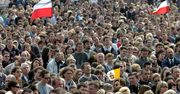 Słynny kamień papieski na krakowskich Błoniach sprofanowany