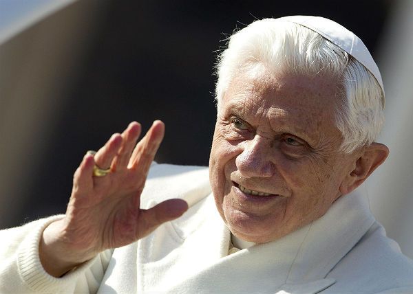 Papież jedzie z wizytą do wyznawców voodoo?