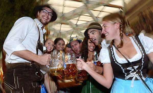 Monachium: polskie tańce na Oktoberfeście