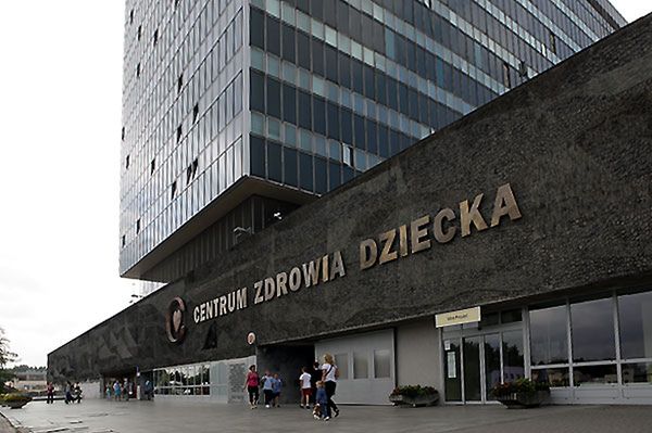 PiS chce zwołania komisji zdrowia w sprawie Centrum Zdrowia Dziecka