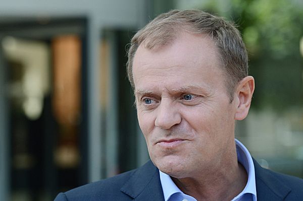 Leszek Miller: Donald Tusk potrzebuje sukcesu piłkarzy