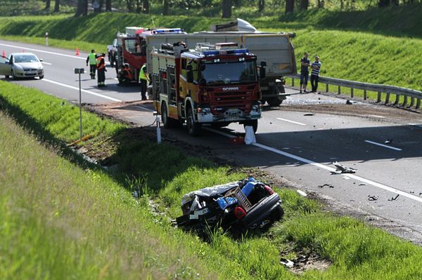 Cztery osoby zginęły w wypadku pod Biskupcem