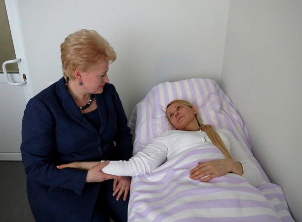 Prezydent Litwy ostrzega Wiktora Janukowycza przed izolacją