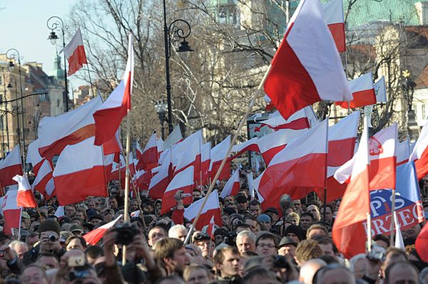 SDP: w rocznicę Smoleńska lżono dziennikarzy