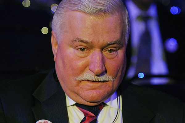 Oburzony Wałęsa: tam są fałszywki! Nie daruję!