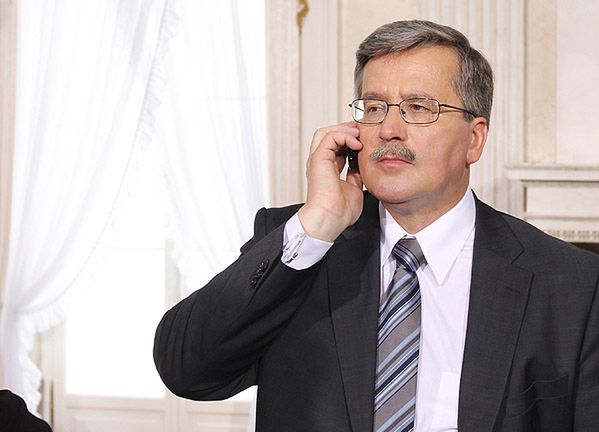 Komorowski zadzwonił do Putina z gratulacjami