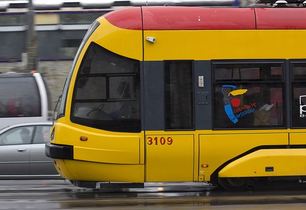 Zderzenie tramwajów w Warszawie. Trzy osoby ranne